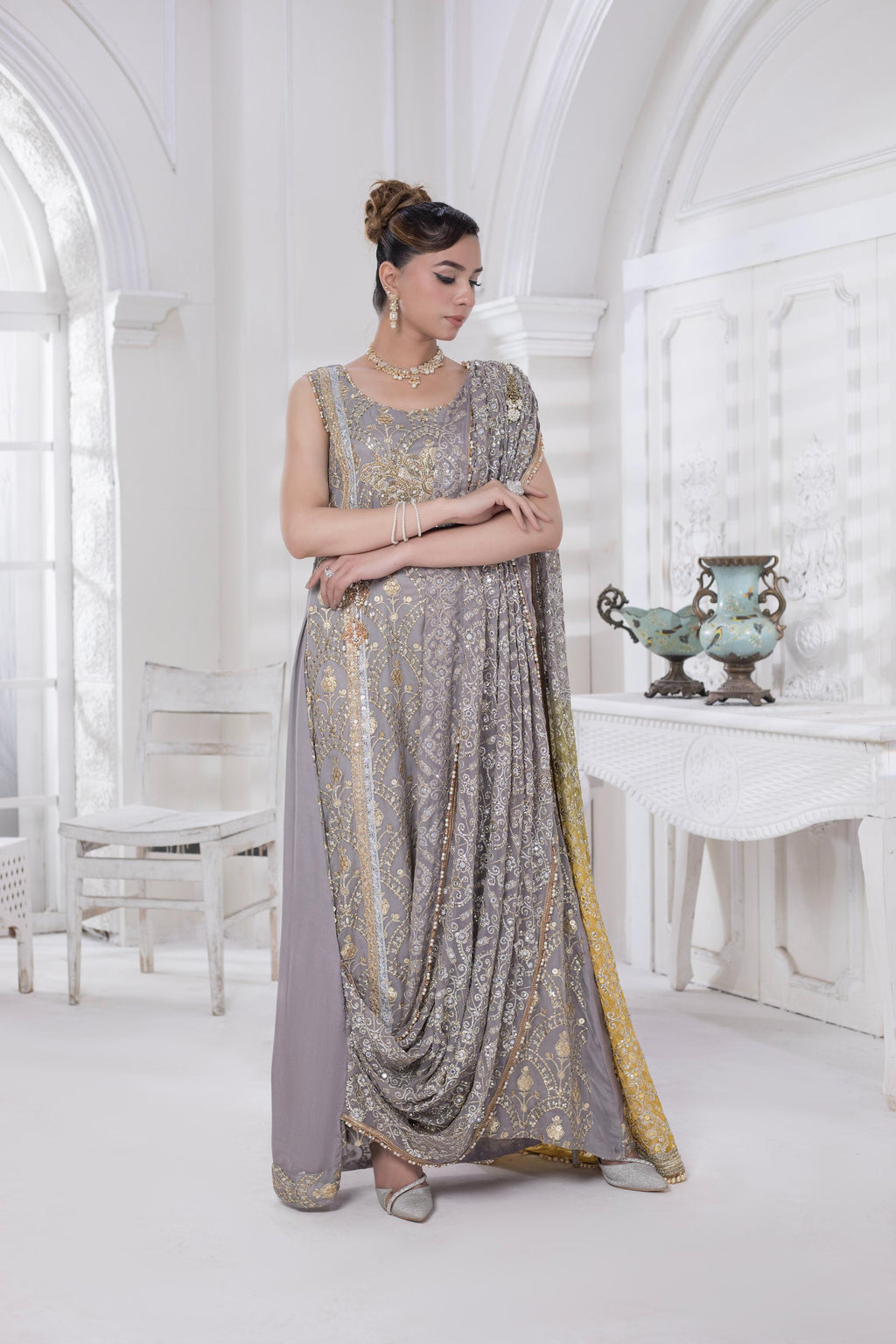 NOOR-JAHAN (Duble shade gray+gold)