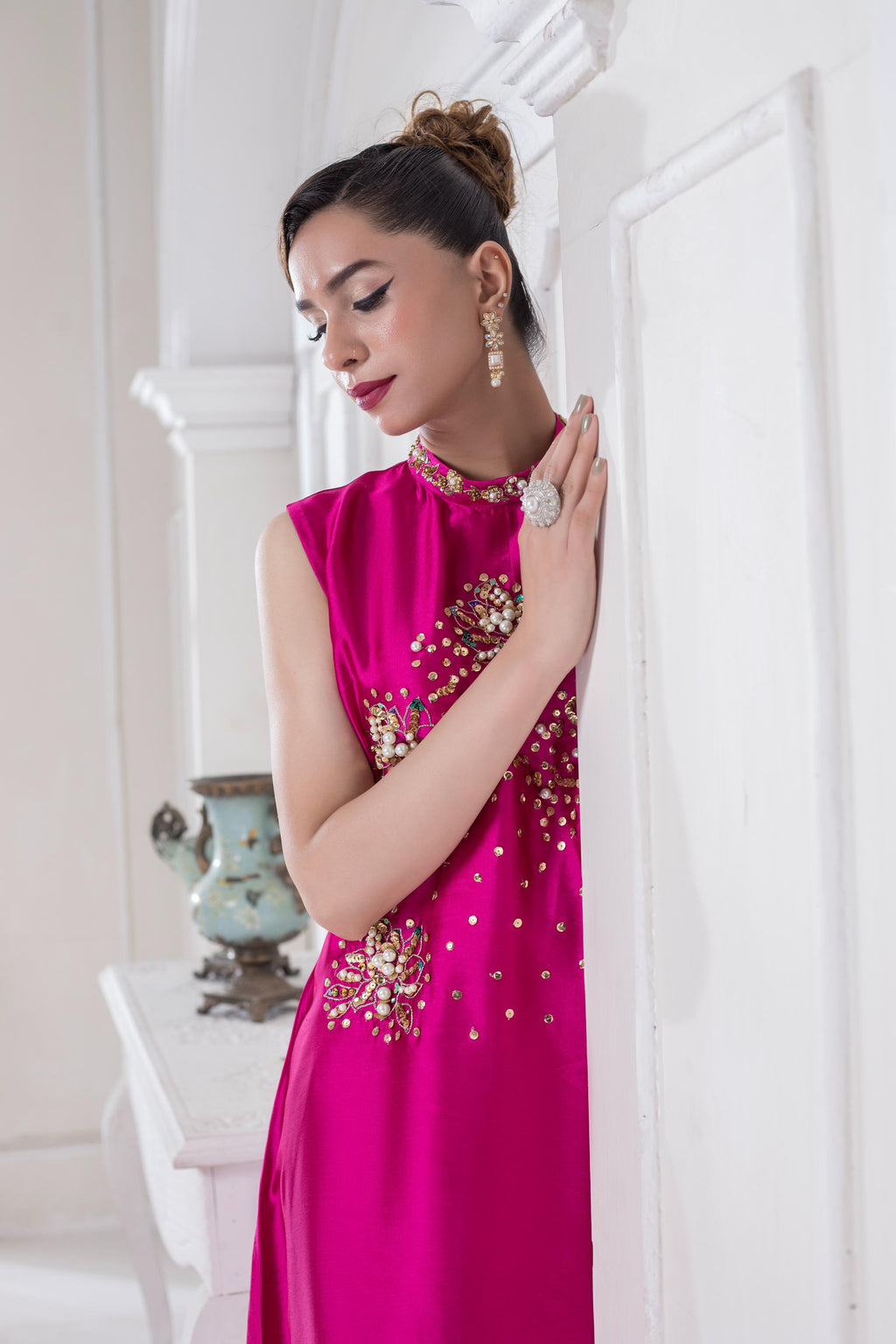 CRIMSON (Fuchsia-pink)
