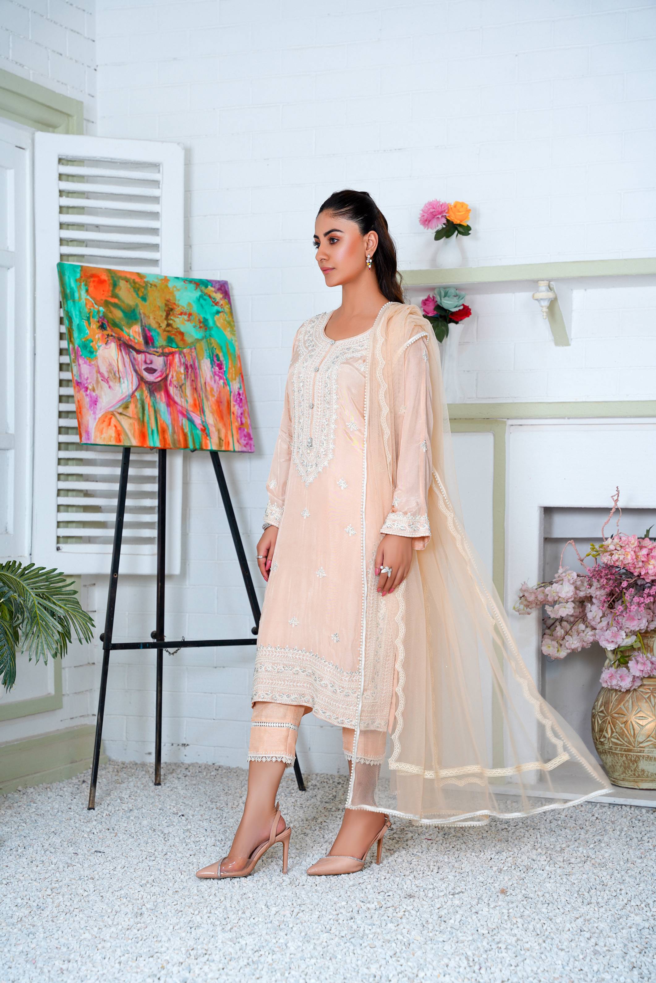 NOOR (soft pink)