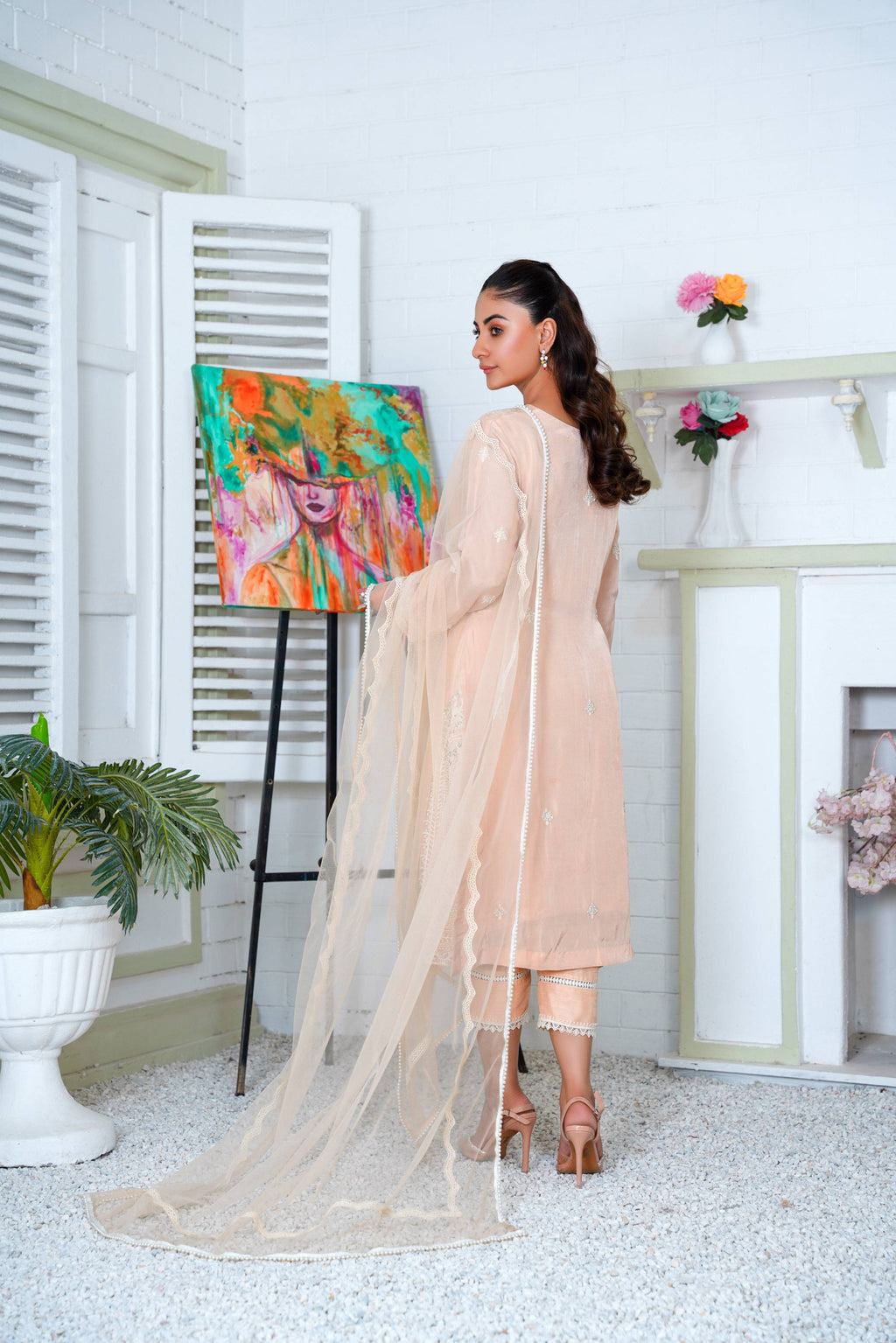NOOR (soft pink)